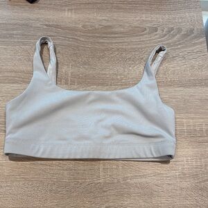 Vuori Gray Ribbed Daily Sports Bra